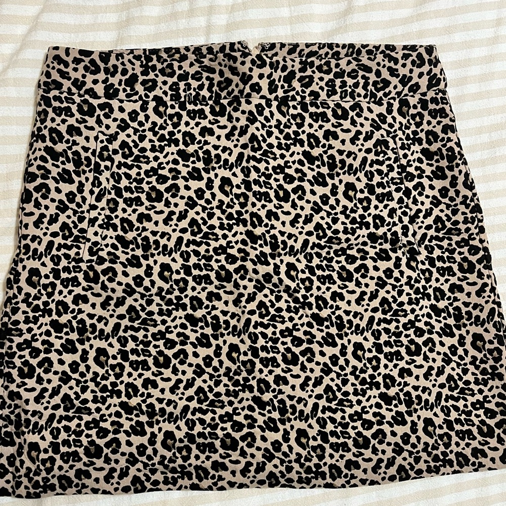 Loft leopard skirt